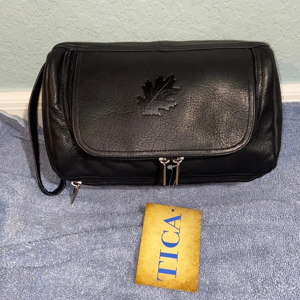 NWT TICA  Travel toiletry leather bag